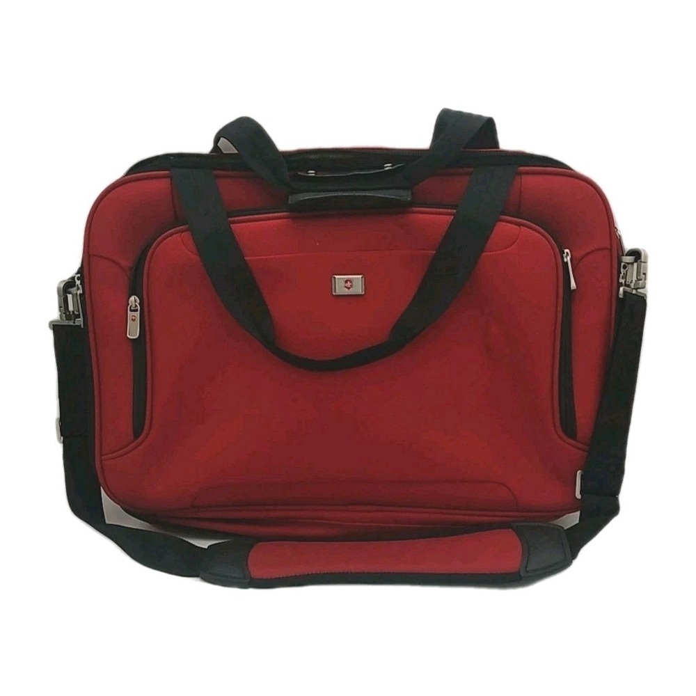 Victorinox Werks Red Duffel Convertible Backpack Suiter Expansion Luggage 20x13